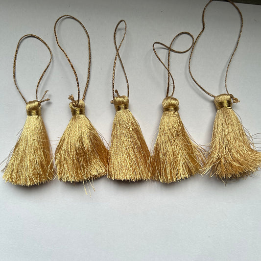 Gold Tassel - Set of 5