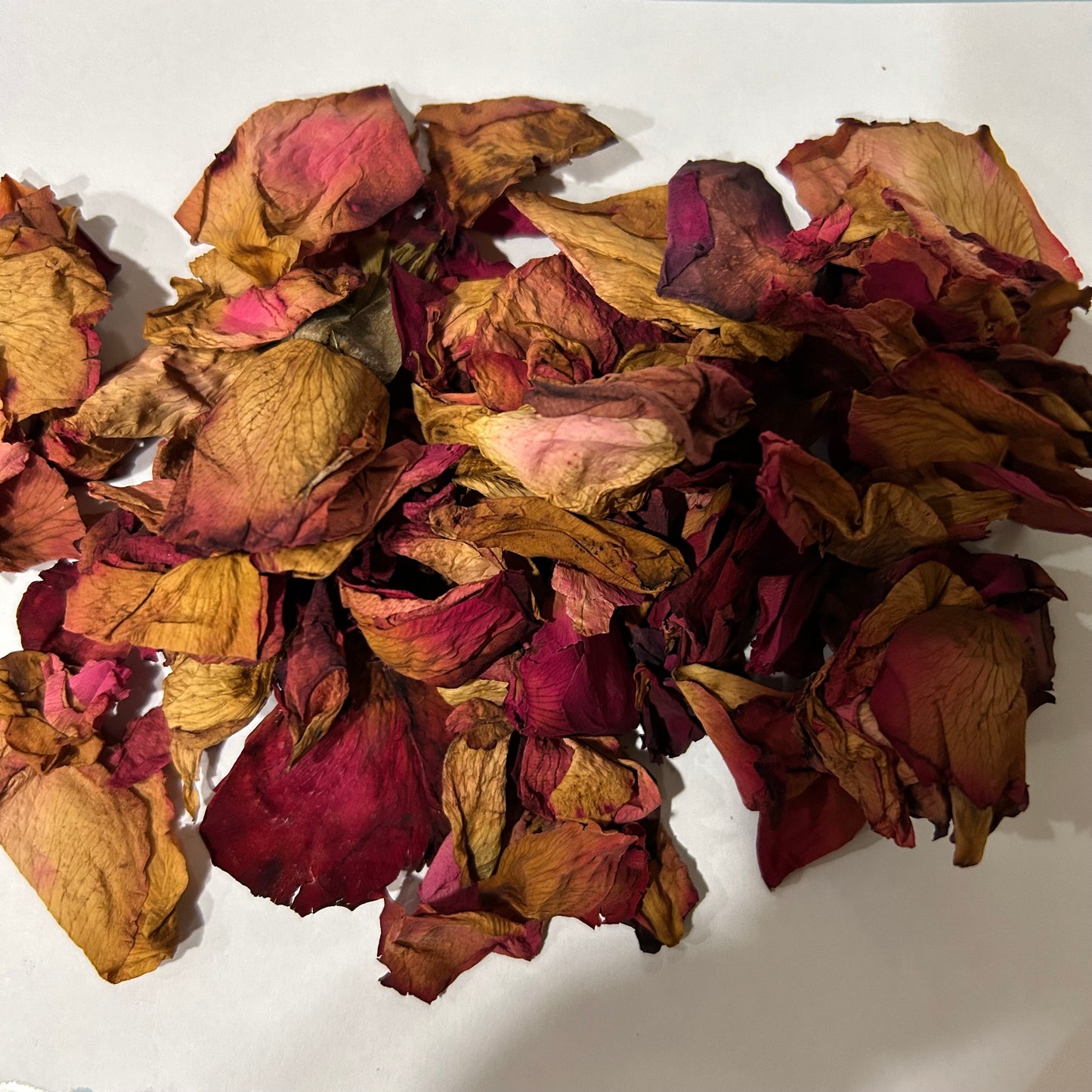 Rose petals dried